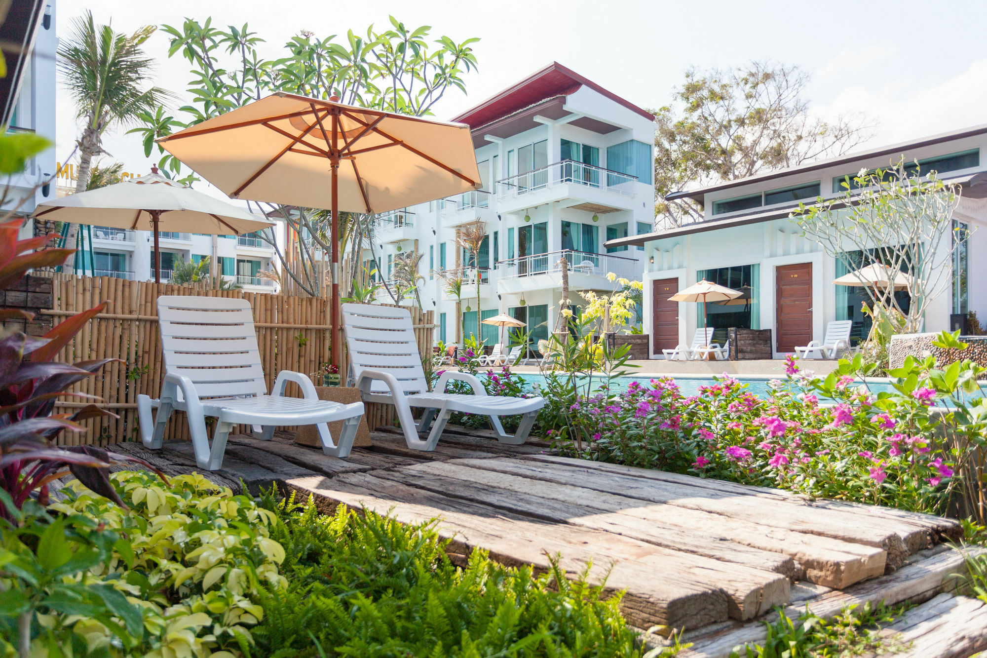 The Samui Beach Resort Koh Samui Exterior foto